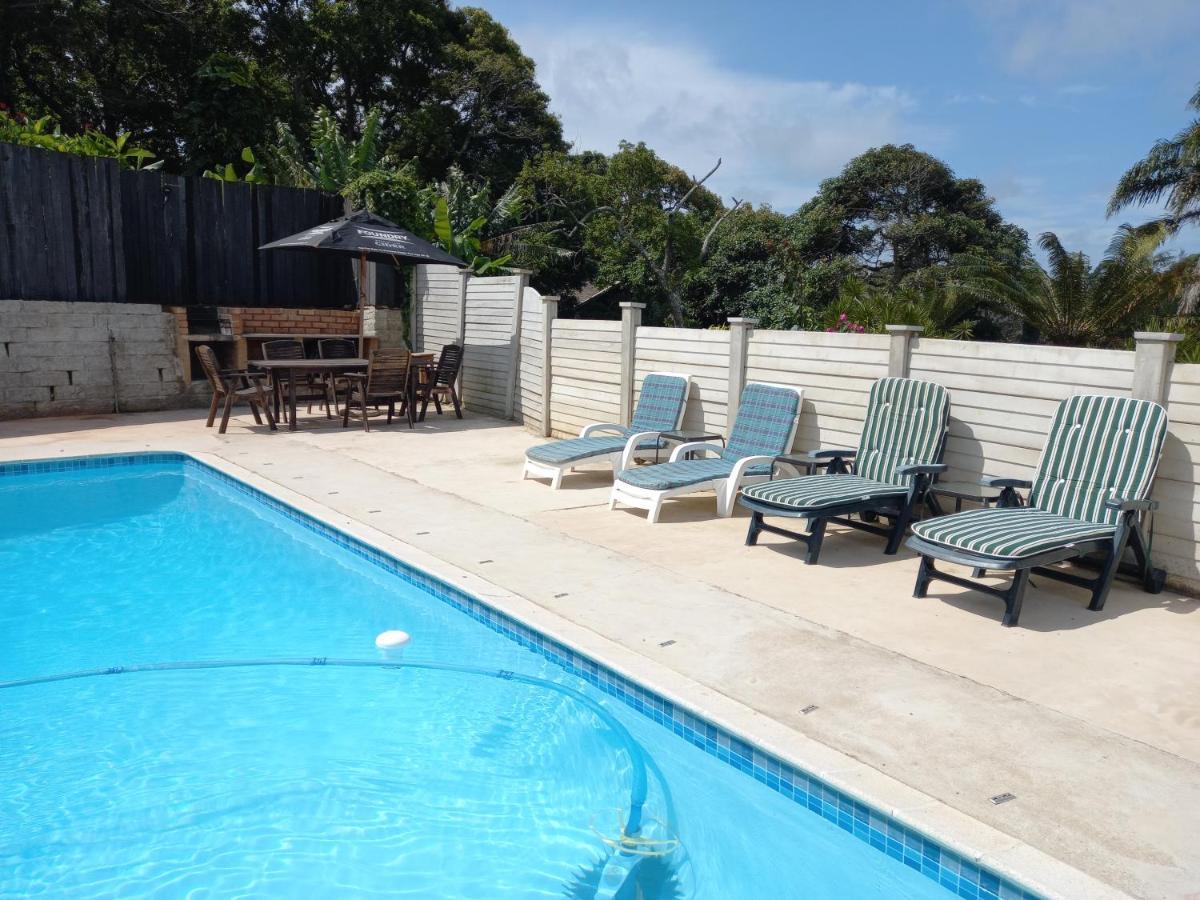 Poolside Guest House Порт Шепстоун Екстериор снимка