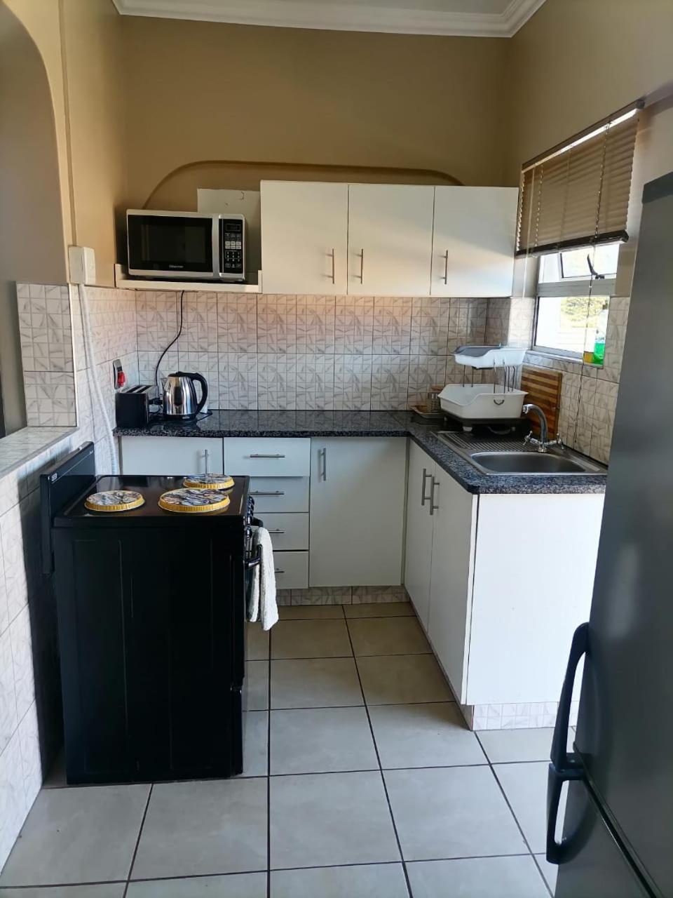 Poolside Guest House Порт Шепстоун Стая снимка